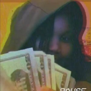 Meet your Posher, Aniya